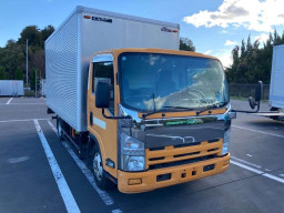 2009 Isuzu Elf Truck