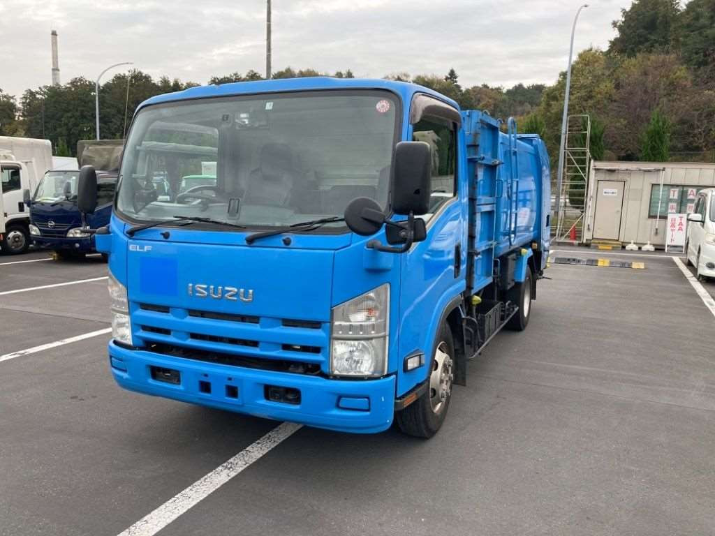 2013 Isuzu Elf Truck NPR85YN[0]