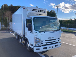 2016 Isuzu Elf Truck