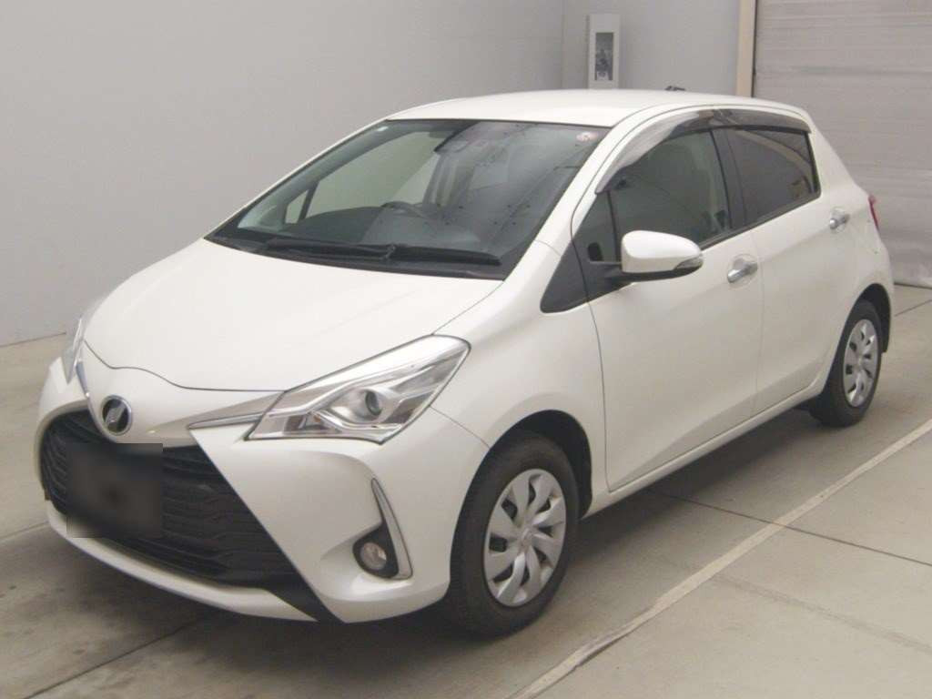 2019 Toyota Vitz KSP130[0]