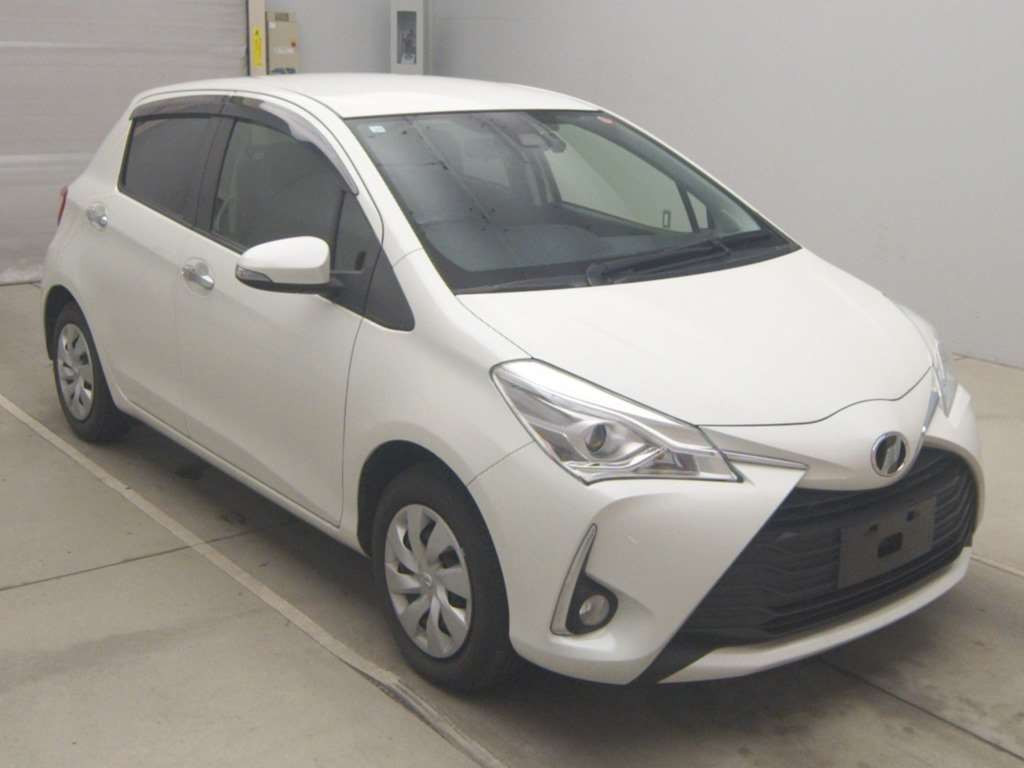 2019 Toyota Vitz KSP130[2]