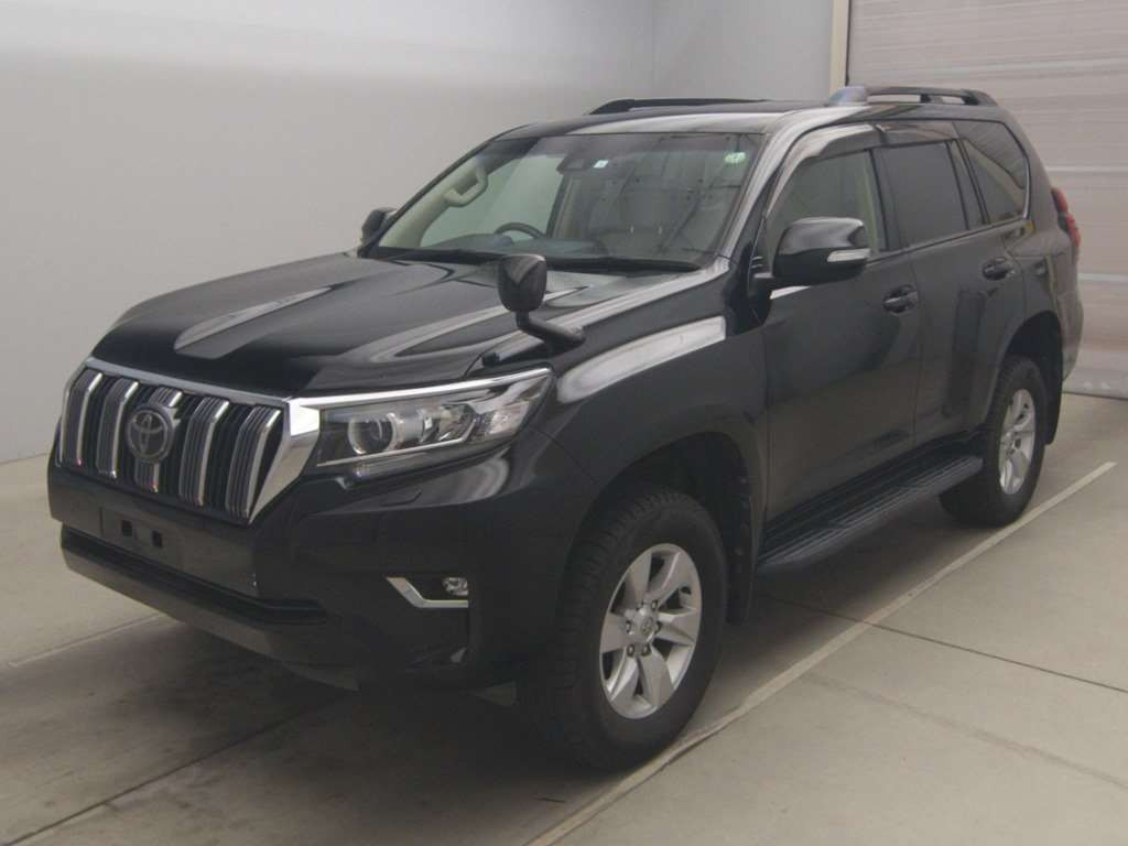 2018 Toyota Land Cruiser Prado TRJ150W[0]