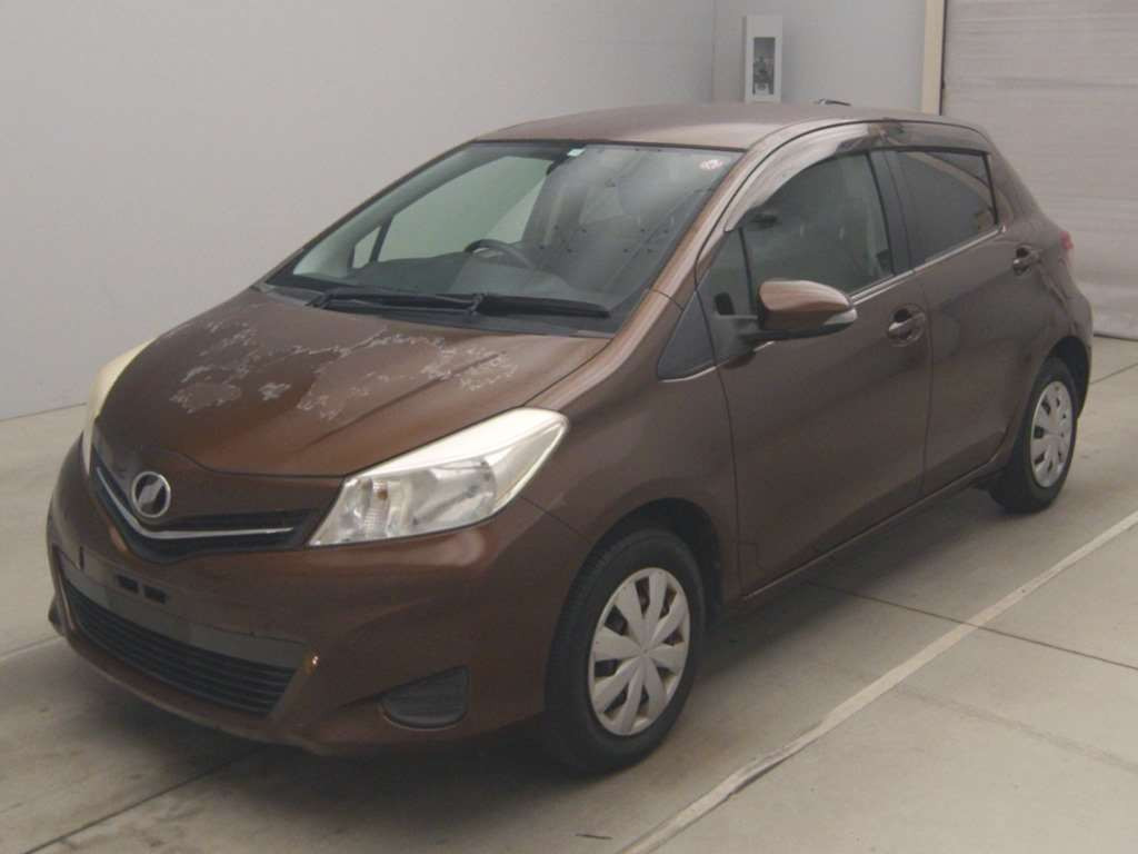 2011 Toyota Vitz KSP130[0]