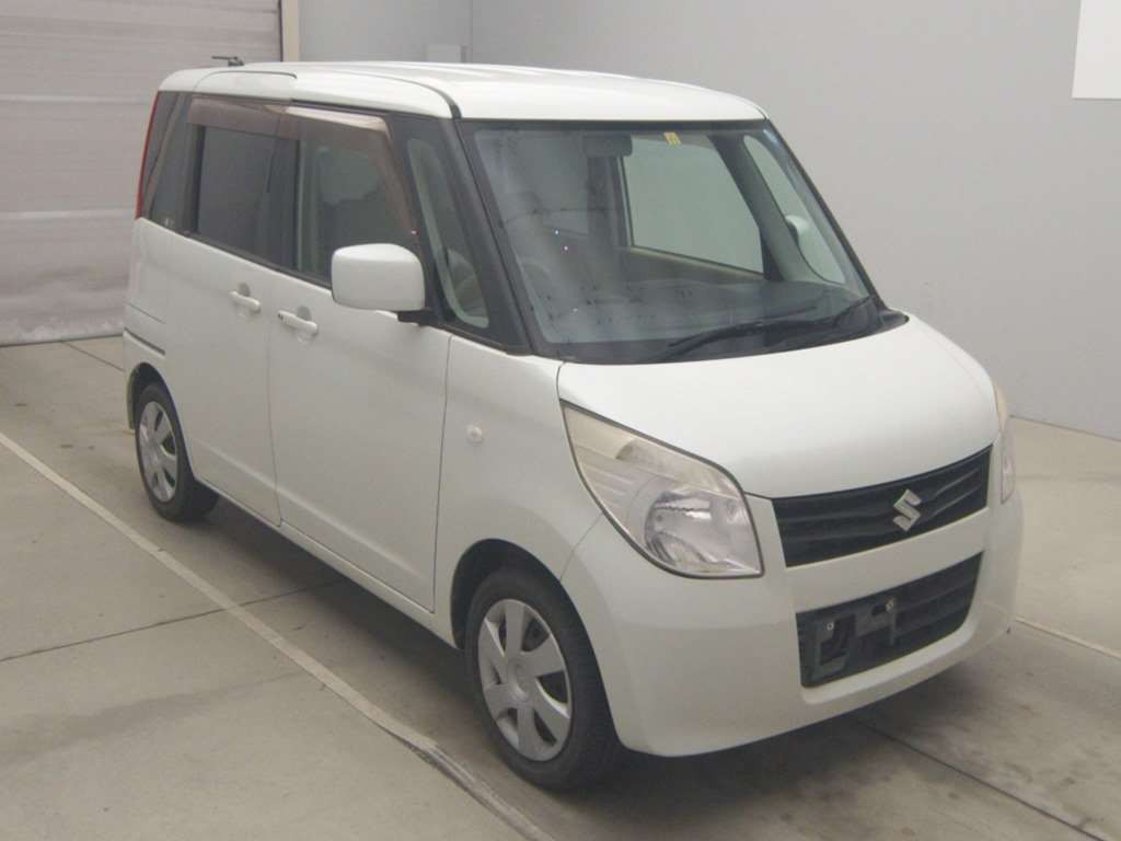 2011 Suzuki Palette MK21S[2]