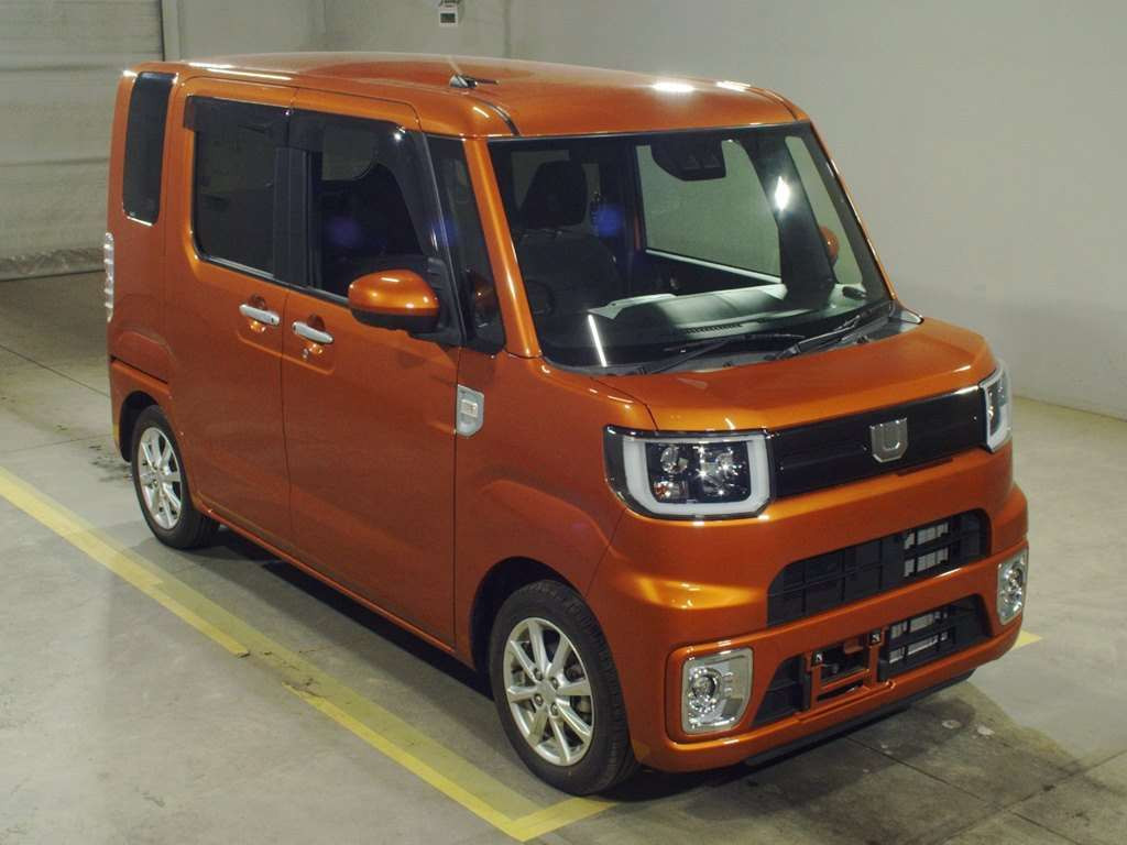 2021 Daihatsu Wake LA710S[2]