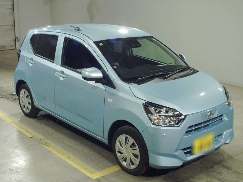 2023 Daihatsu Mira es LA360S[2]