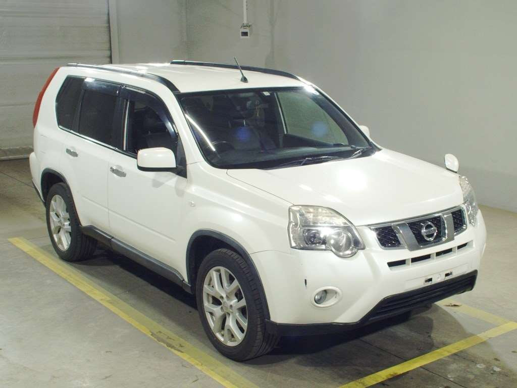 2013 Nissan X-Trail NT31[2]