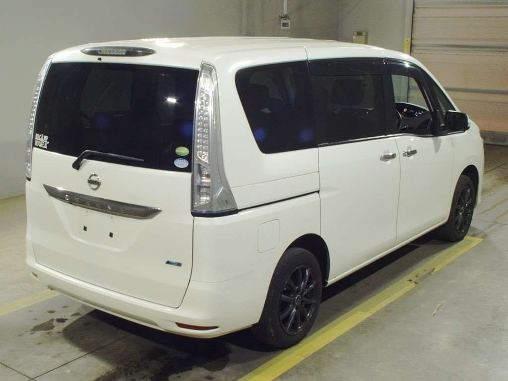 2015 Nissan Serena NC26[1]