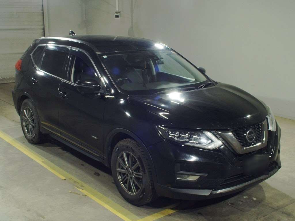 2020 Nissan X-Trail HNT32[2]