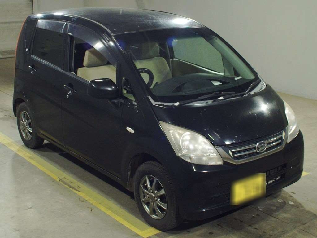 2010 Daihatsu Move L185S[2]