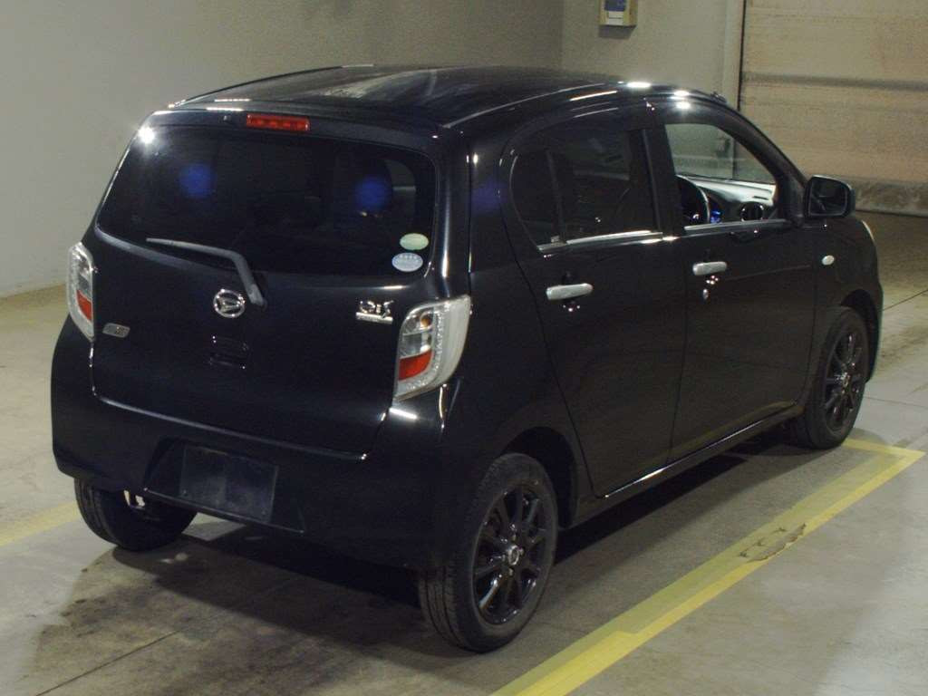 2013 Daihatsu Mira es LA310S[1]