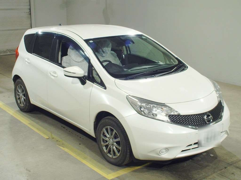 2015 Nissan Note E12[2]