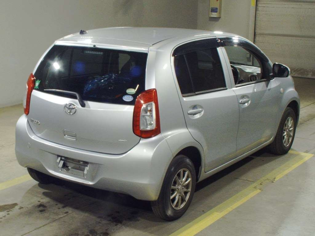 2015 Toyota Passo KGC35[1]