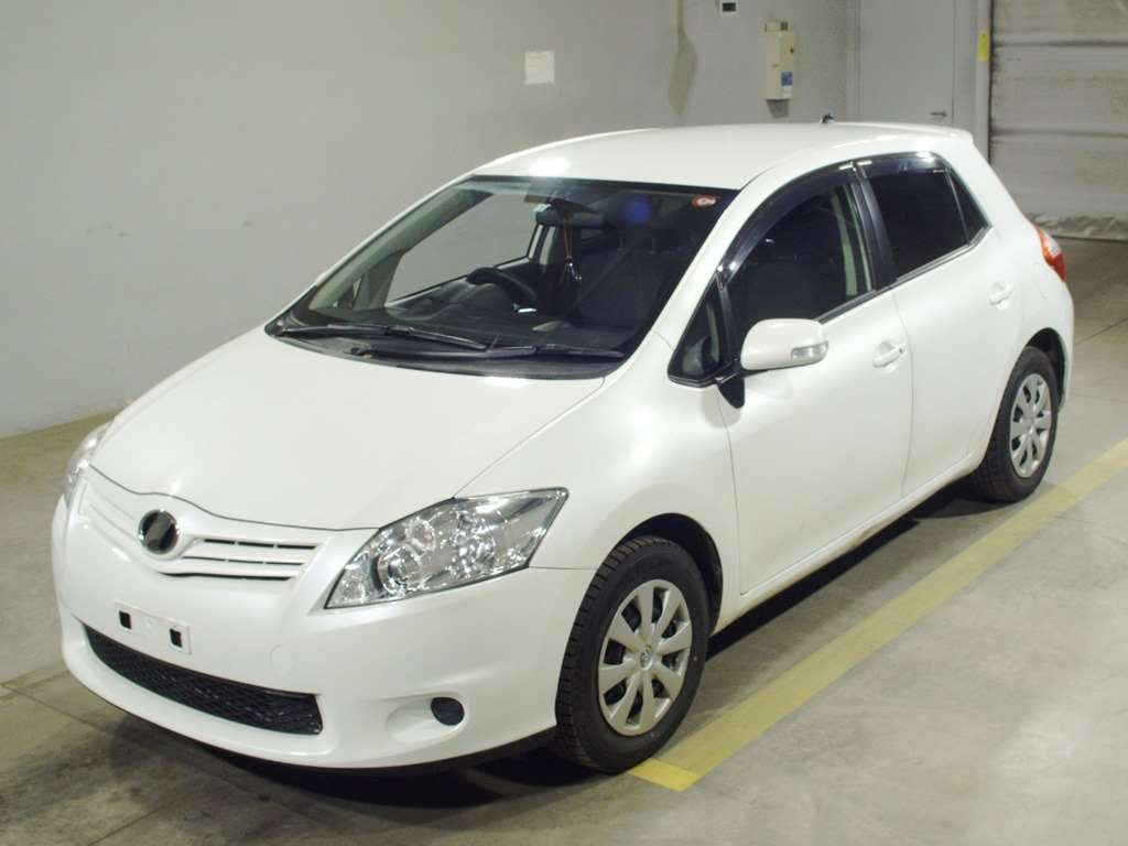 2012 Toyota Auris ZRE154H[0]