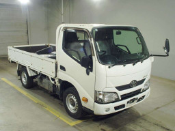 2016 Toyota Dyna Truck