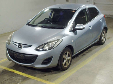 2013 Mazda Demio