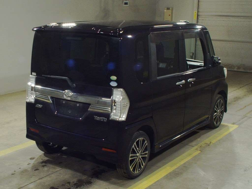 2014 Daihatsu Tanto Custom LA610S[1]