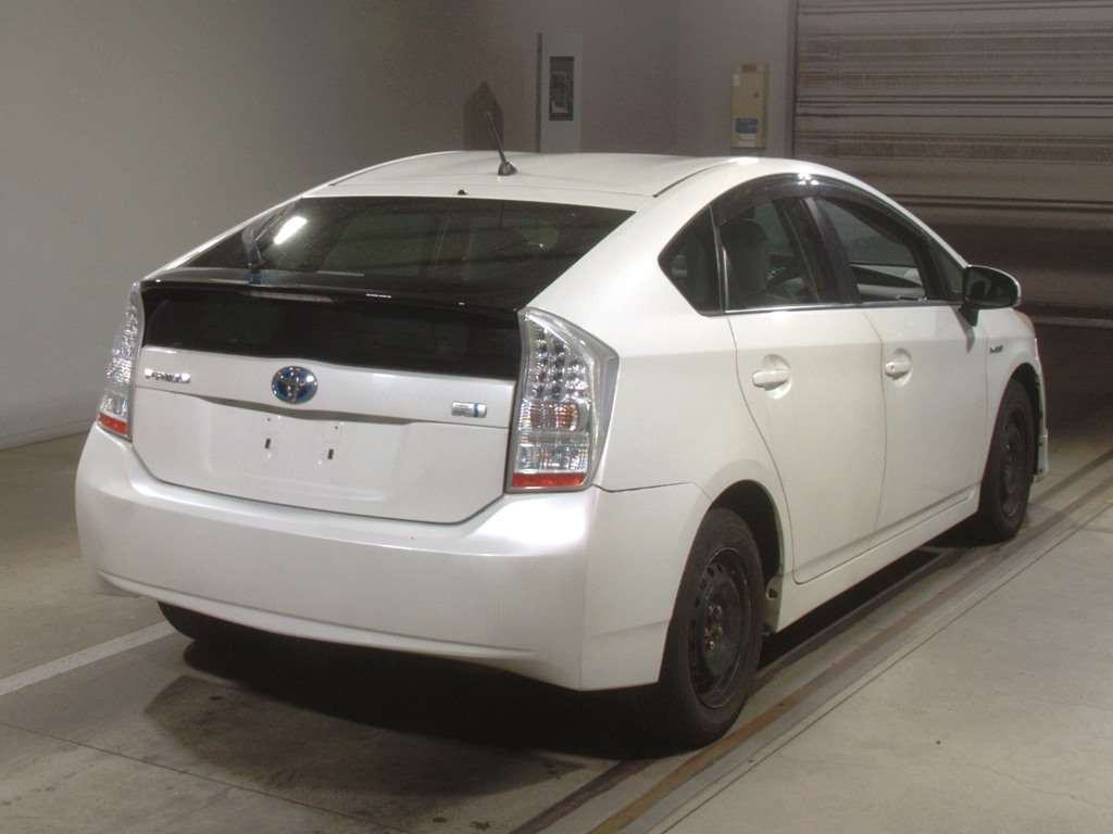 2011 Toyota Prius ZVW30[1]