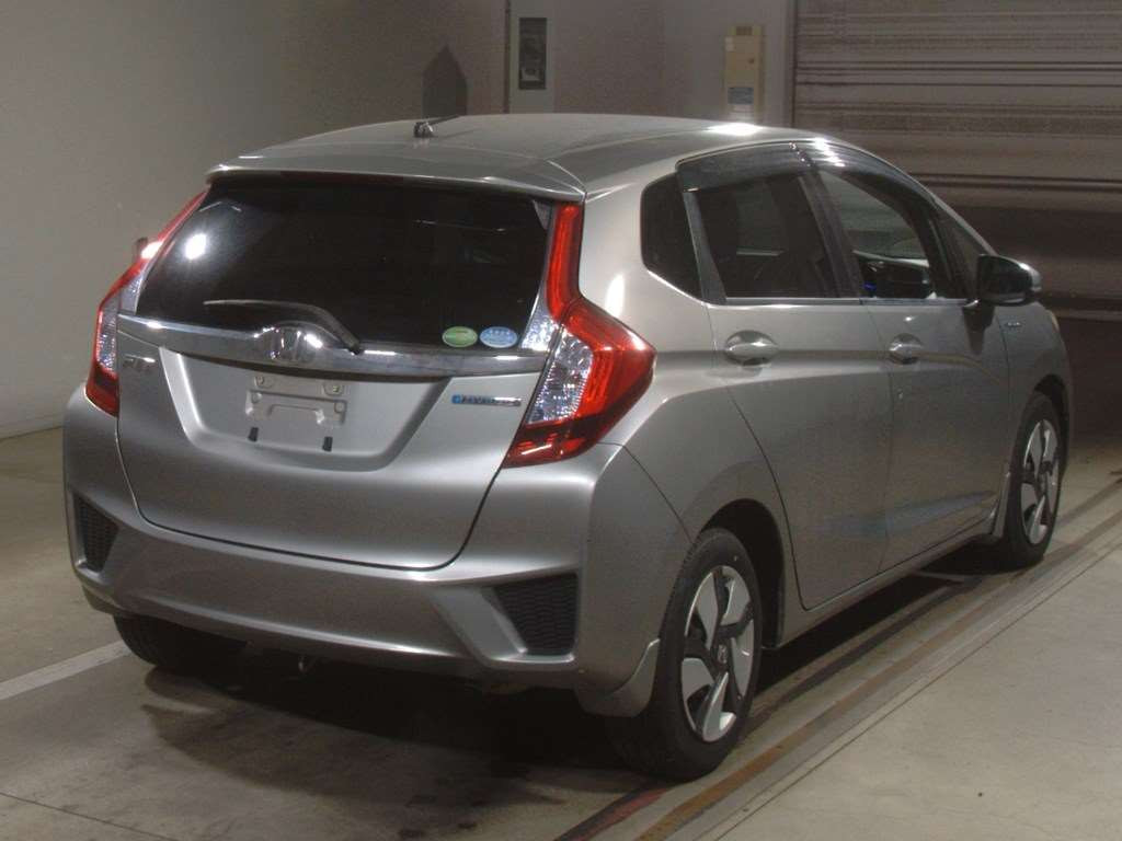 2013 Honda Fit Hybrid GP5[1]