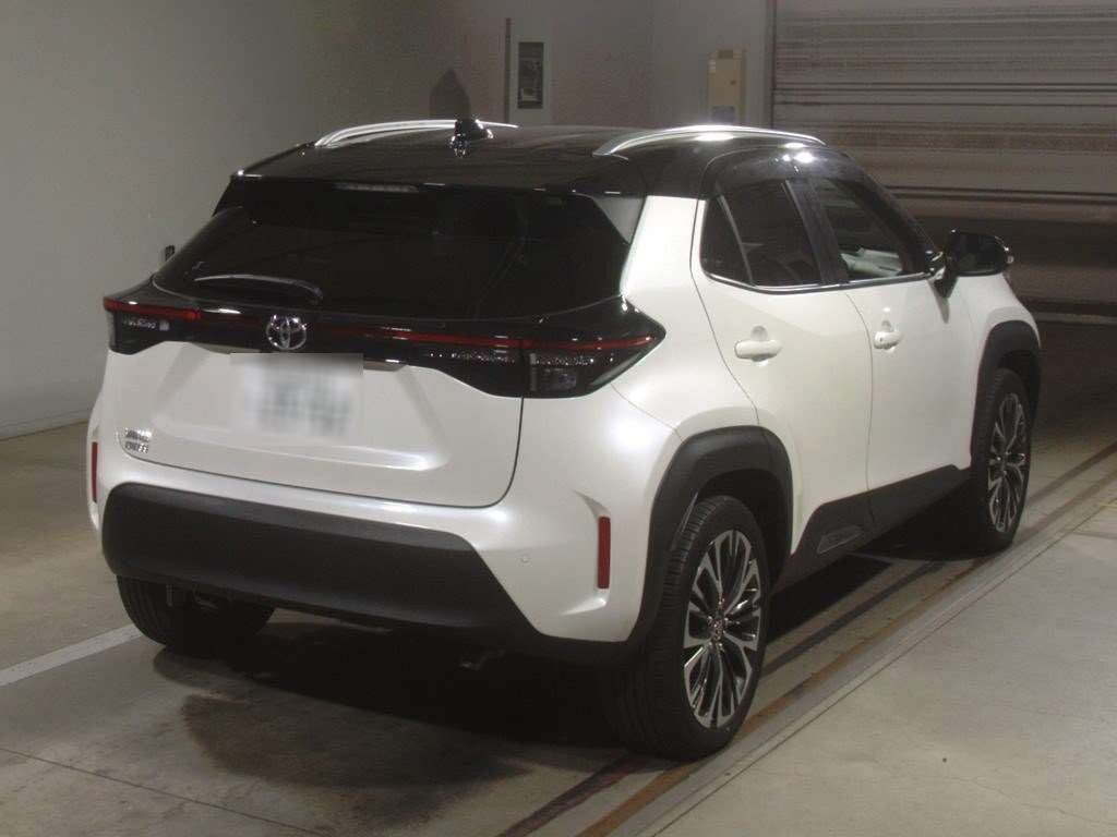 2022 Toyota YARIS CROSS MXPB10[1]