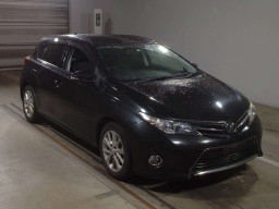 2013 Toyota Auris