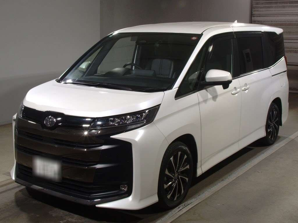 2023 Toyota Noah MZRA90W[0]