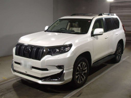 2023 Toyota Land Cruiser Prado