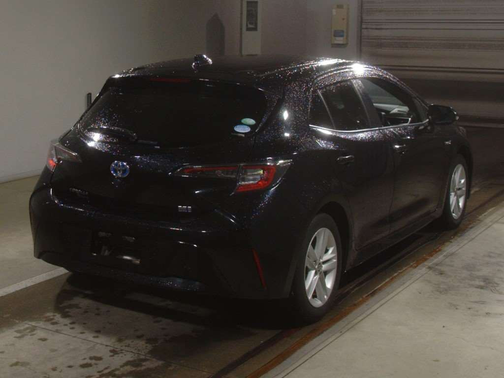 2019 Toyota Corolla Sports ZWE211H[1]