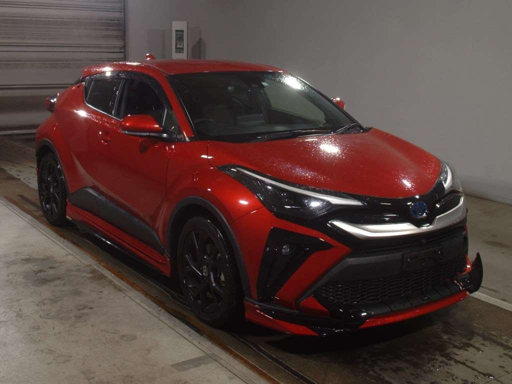 2021 Toyota C-HR ZYX11[2]