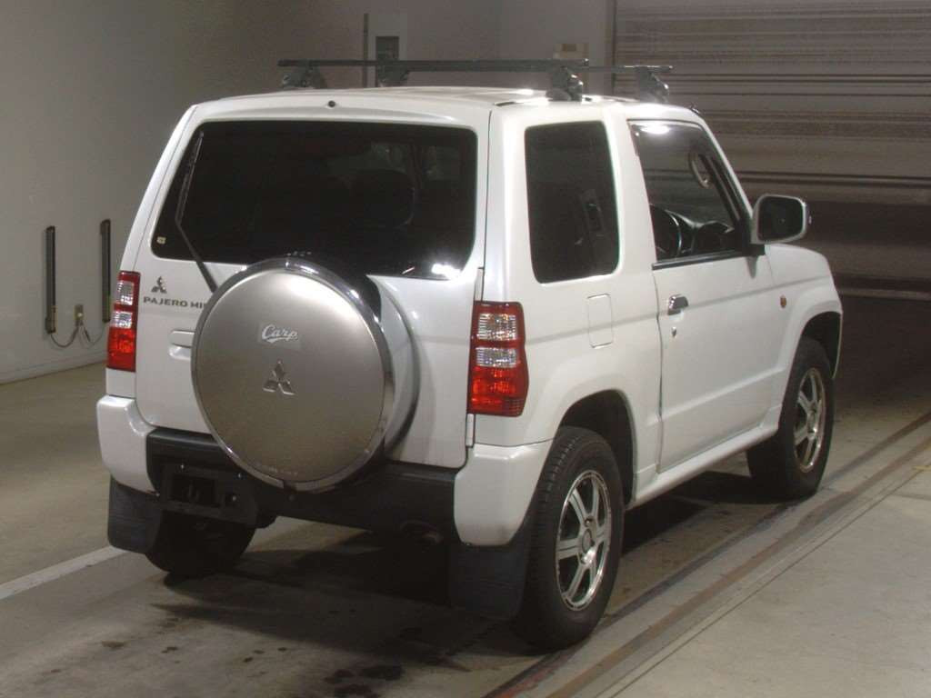 2011 Mitsubishi Pajero Mini H58A[1]