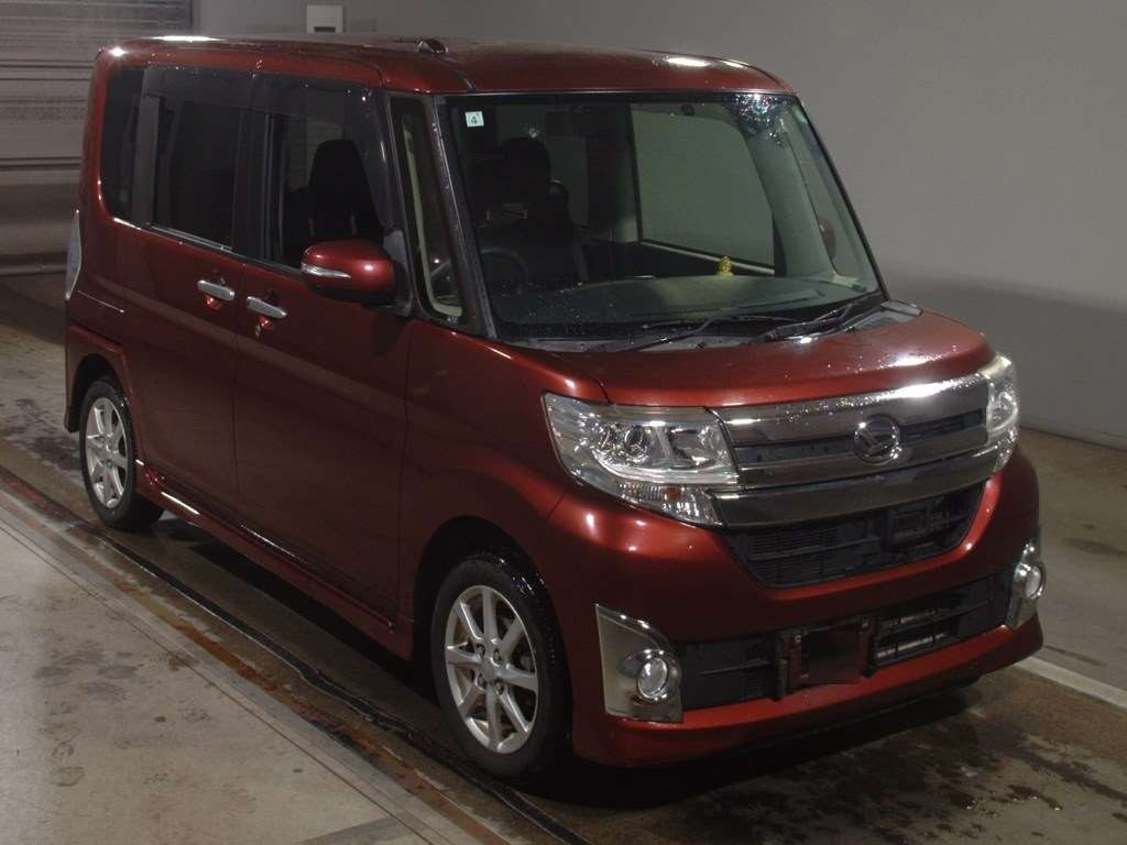 2015 Daihatsu Tanto Custom LA600S[2]