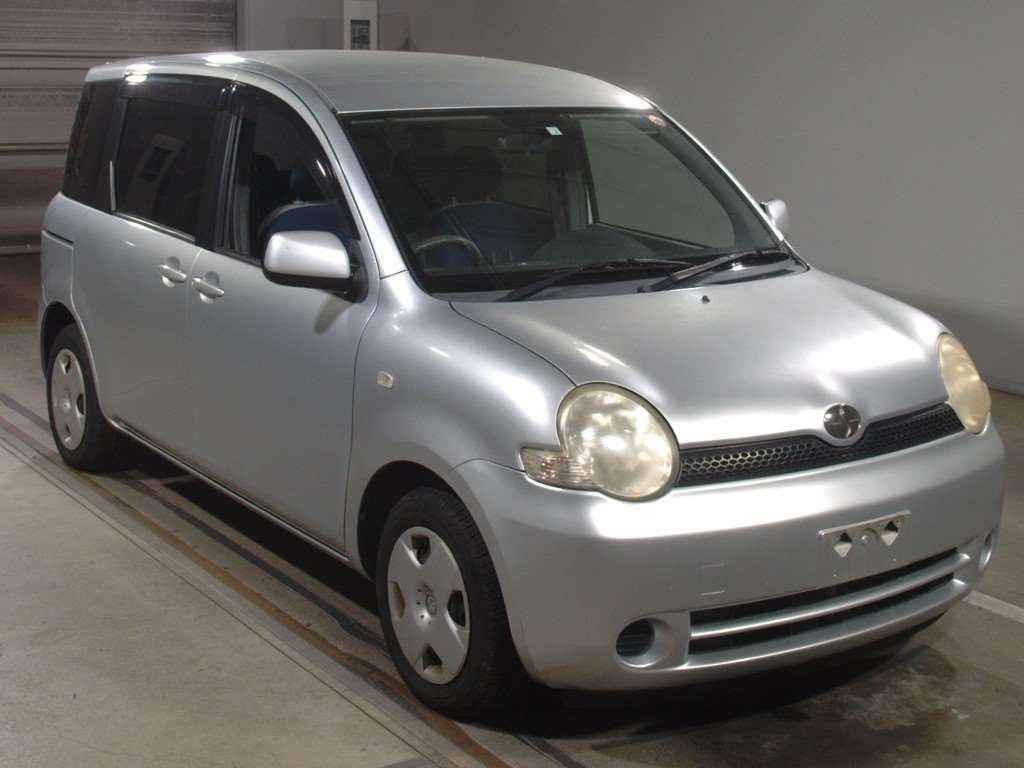 2004 Toyota Sienta NCP81G[2]