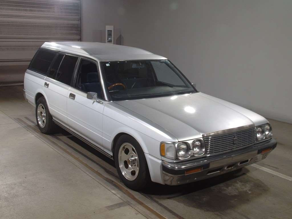 1993 Toyota Crown Van GS136V[2]