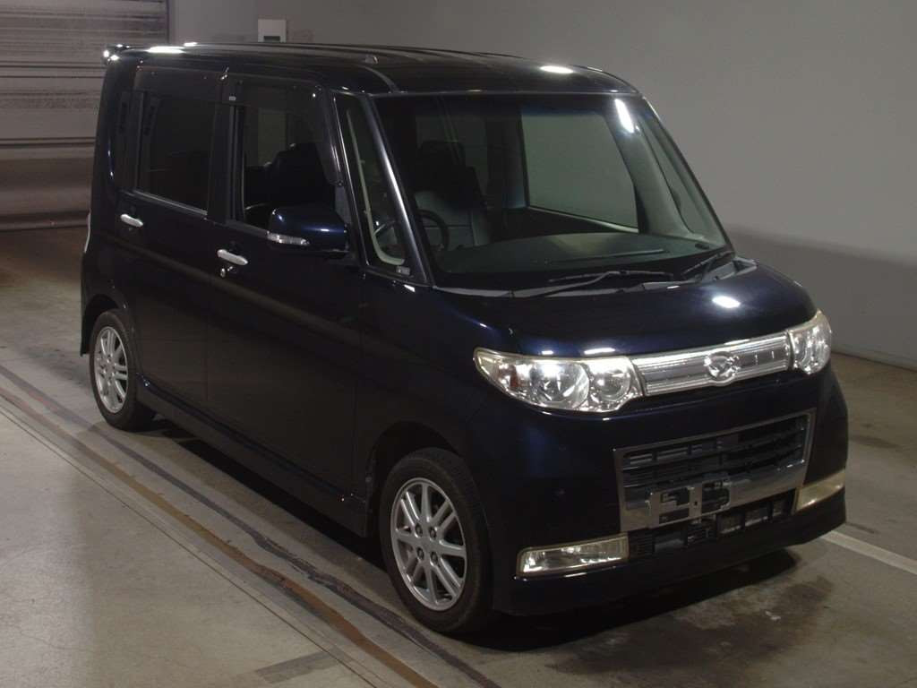 2009 Daihatsu Tanto L375S[2]