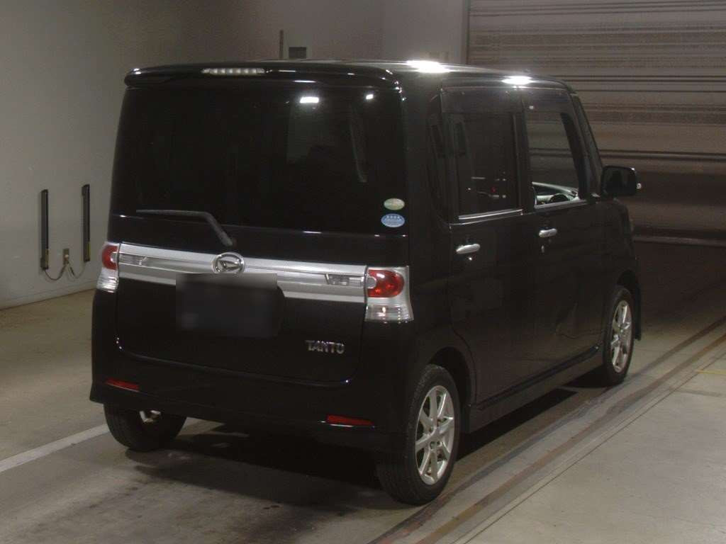 2011 Daihatsu Tanto Custom L375S[1]