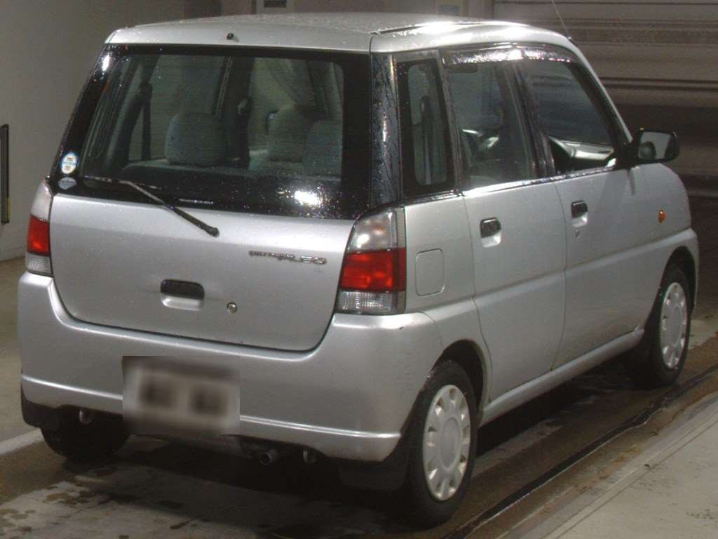 2000 Subaru Pleo RA1[1]