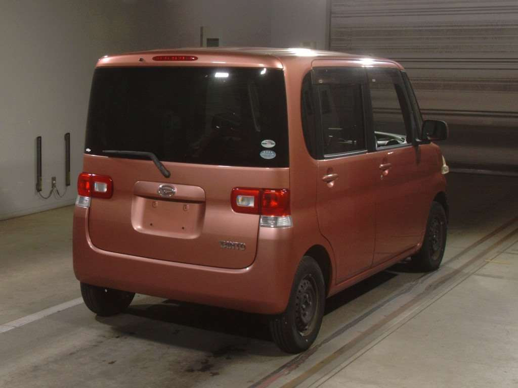 2009 Daihatsu Tanto L375S[1]