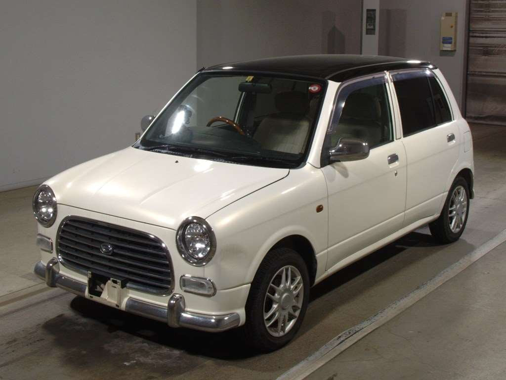 2001 Daihatsu Miragino L700S[0]