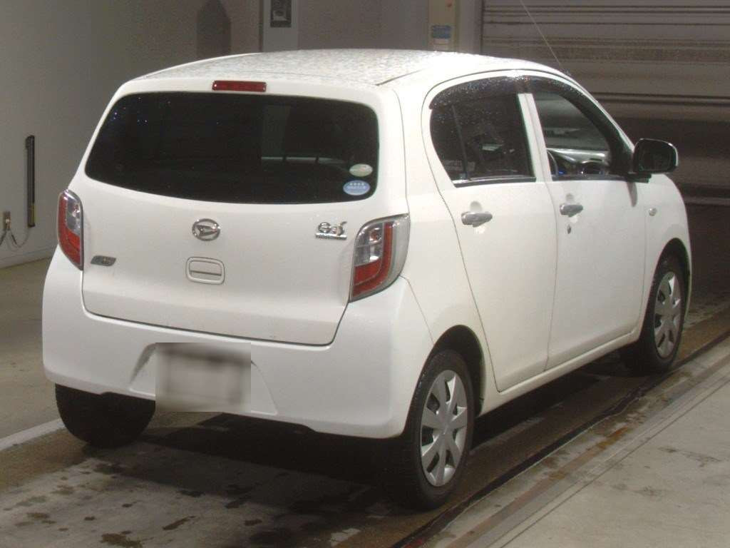 2011 Daihatsu Mira es LA300S[1]