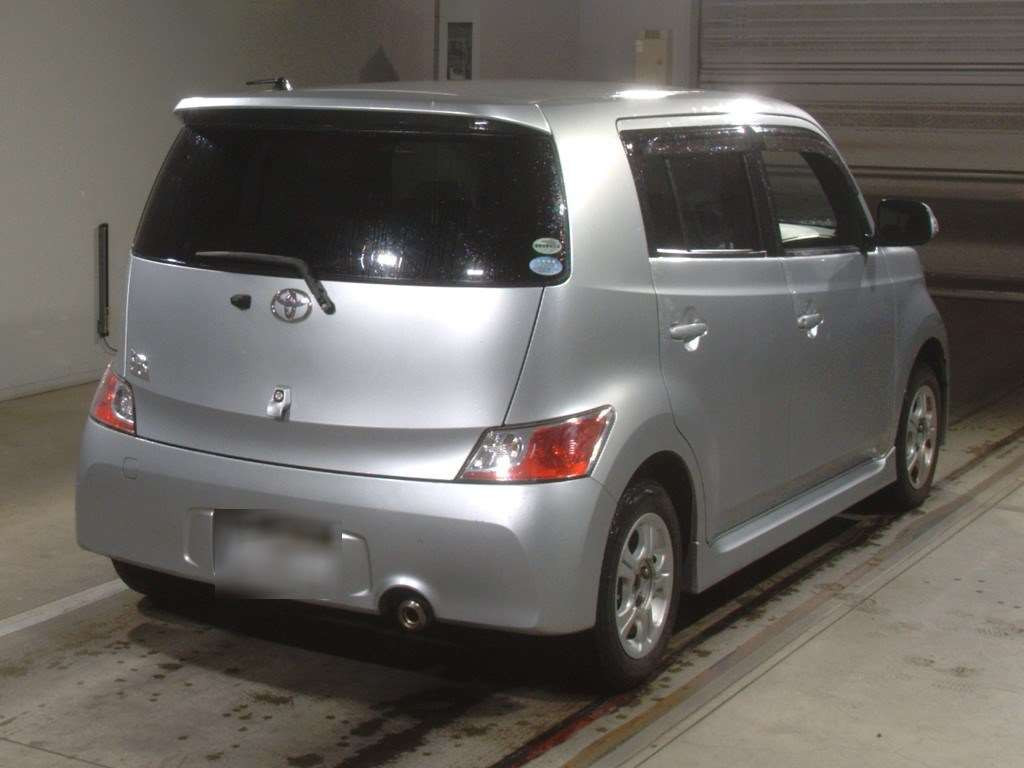 2009 Toyota bB QNC20[1]