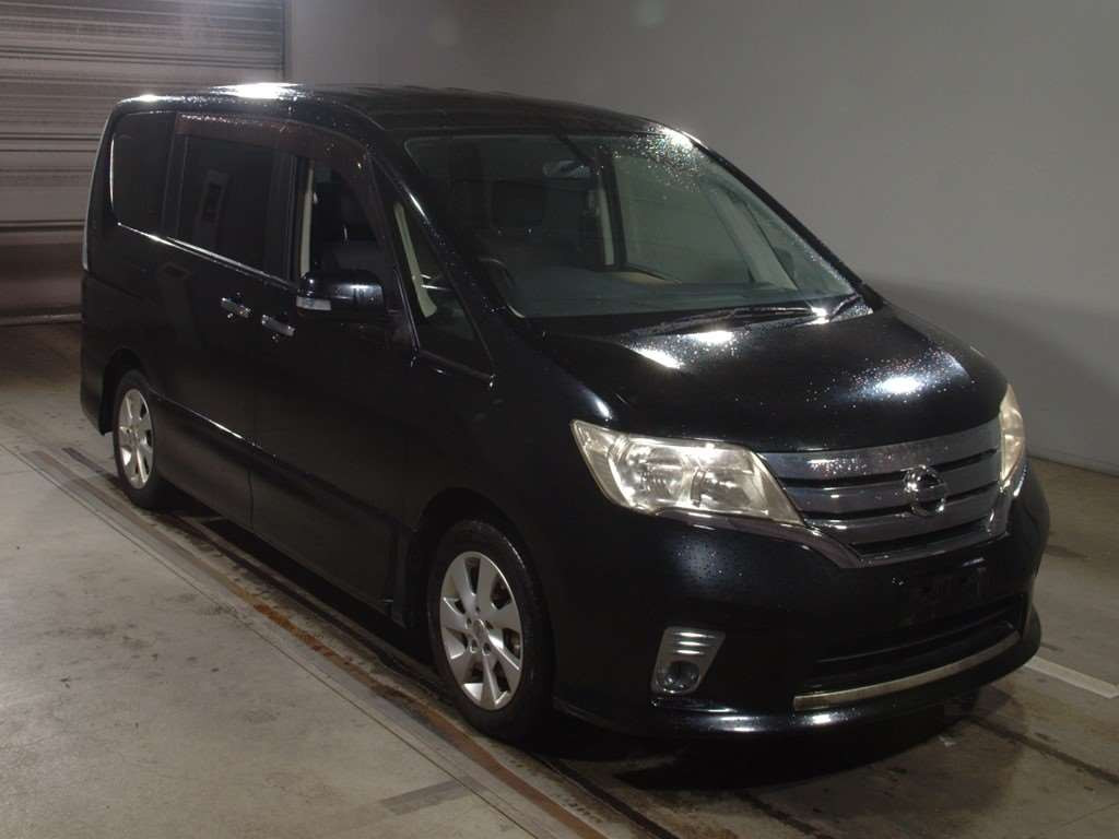 2012 Nissan Serena FC26[2]