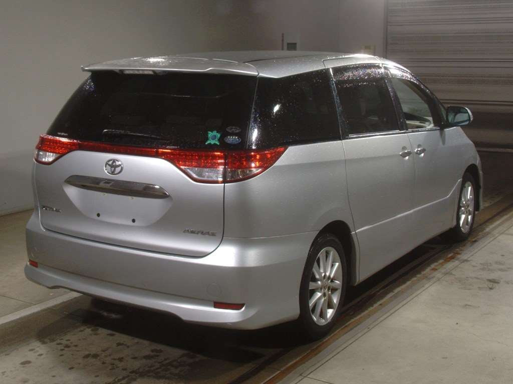 2009 Toyota Estima ACR50W[1]