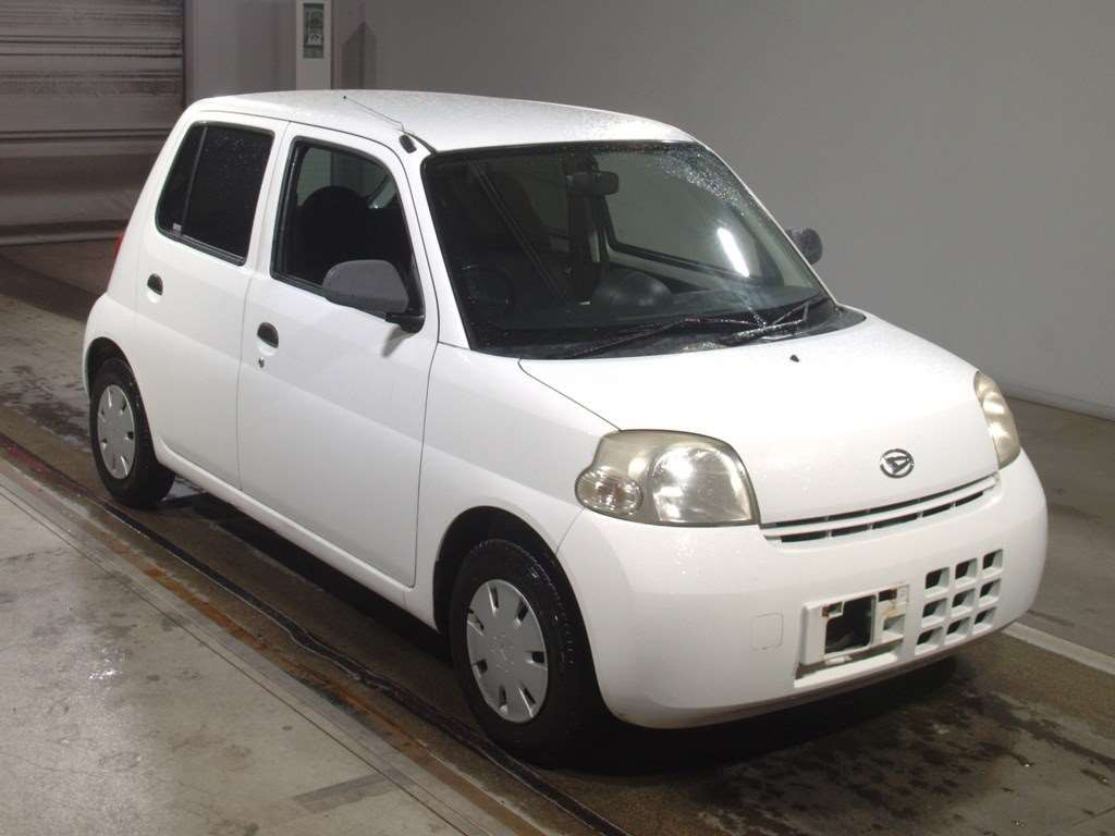 2009 Daihatsu Esse L235S[2]