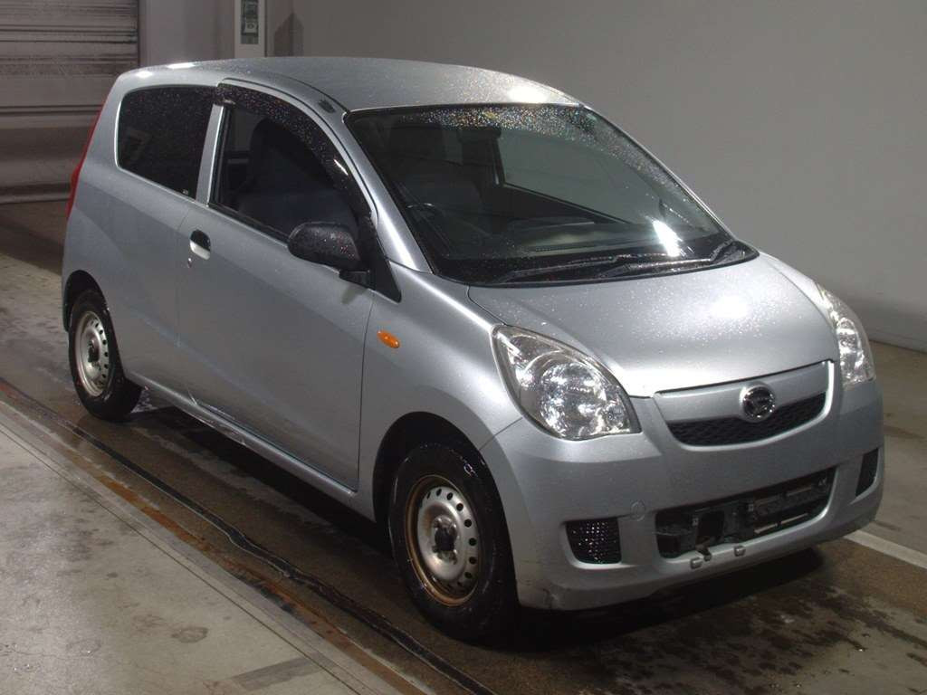 2017 Daihatsu Mira L275V[2]