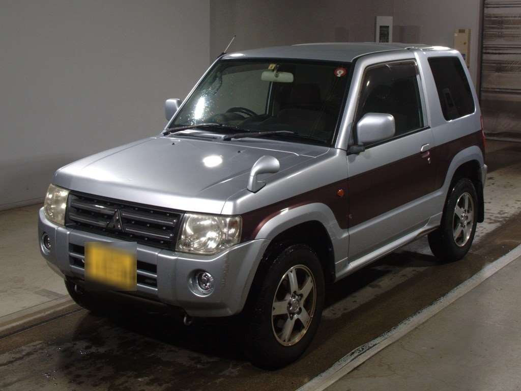 2010 Mitsubishi Pajero Mini H53A[0]