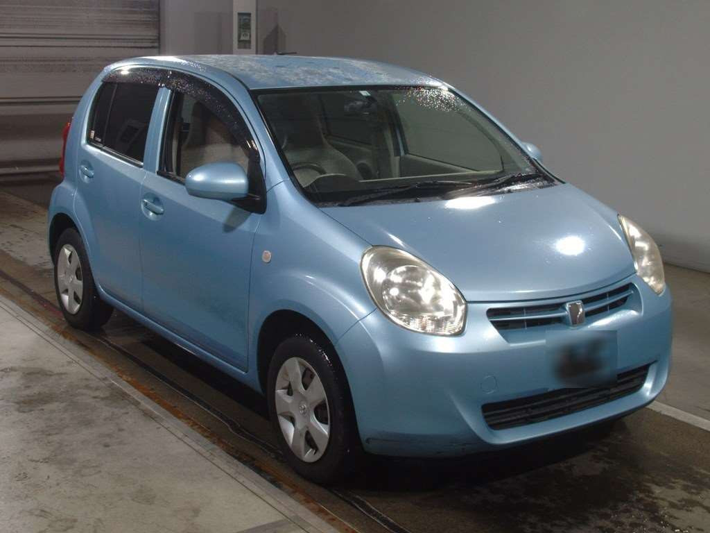 2012 Toyota Passo NGC30[2]