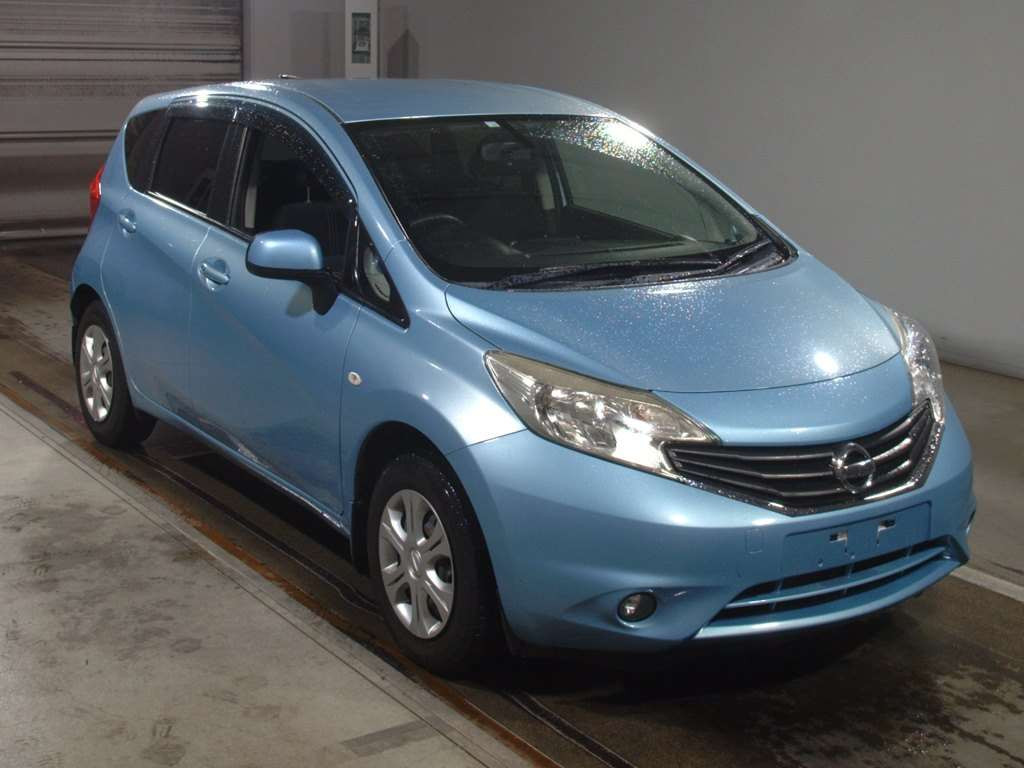 2014 Nissan Note E12[2]