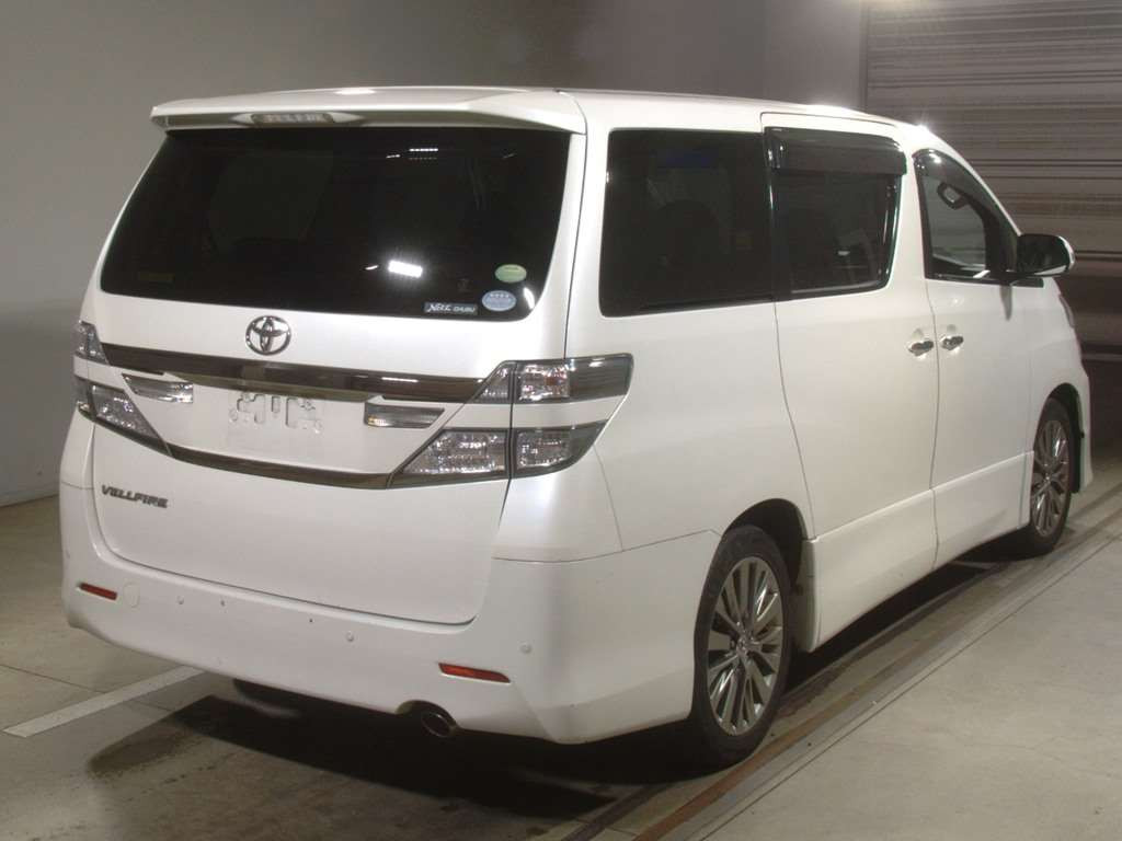 2013 Toyota Vellfire ANH20W[1]