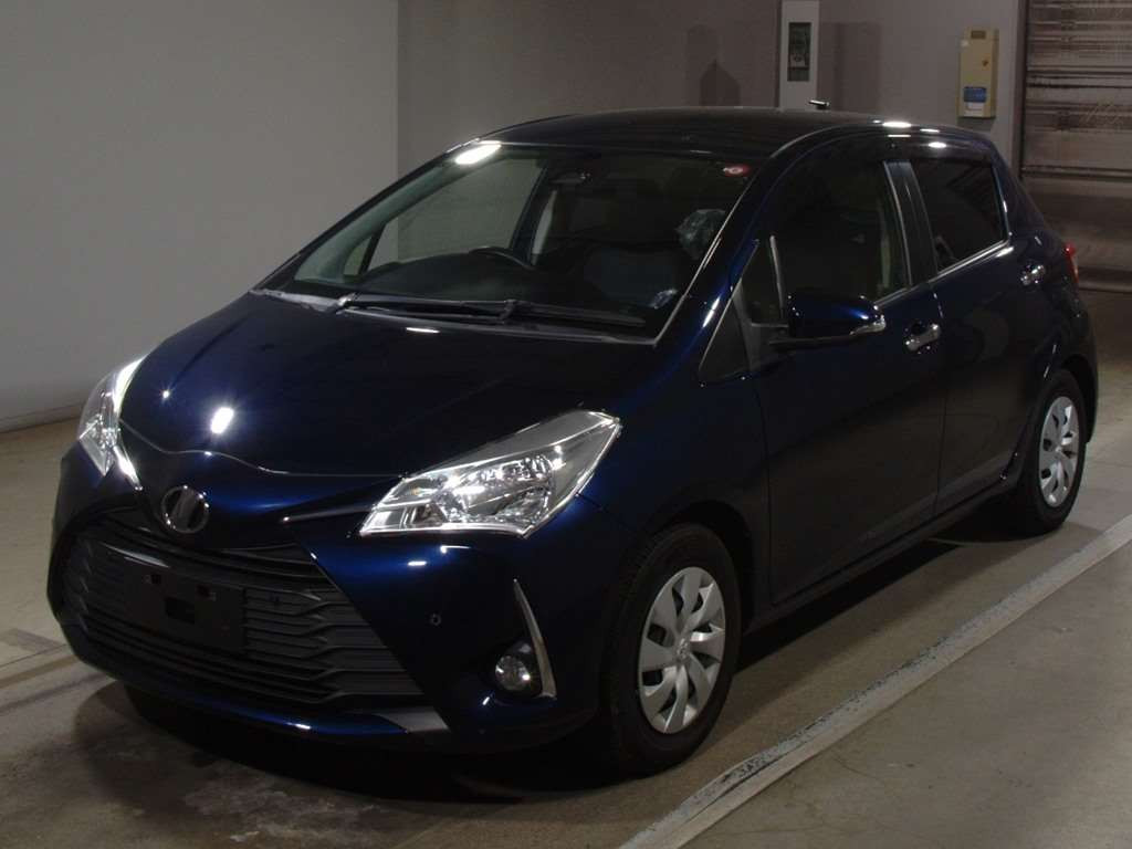 2018 Toyota Vitz NSP130[0]