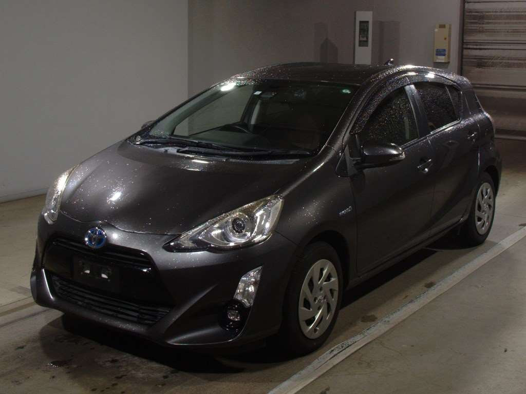 2016 Toyota Aqua NHP10[0]